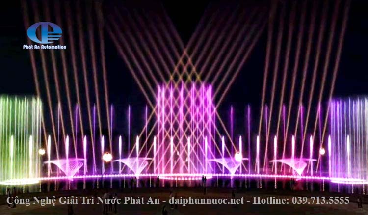 Quảng trường nhạc nước - Nơi hội tụ của âm nhạc ánh sáng 24 Quảng trường nhạc nước - Nơi hội tụ của âm nhạc ánh sáng 7