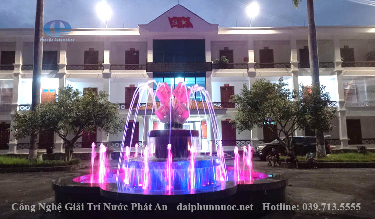 Đài phun nước Thị ủy Nghĩa Lộ Yên Bái